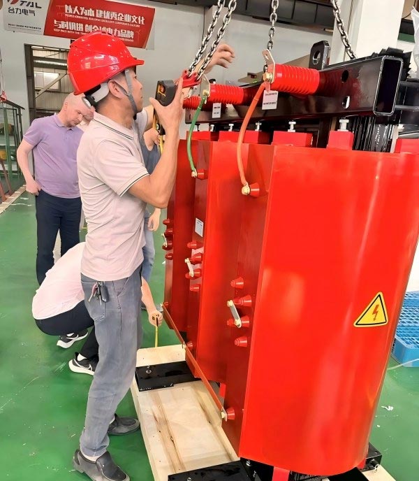 Resin Cast Dry Type Power Transformer